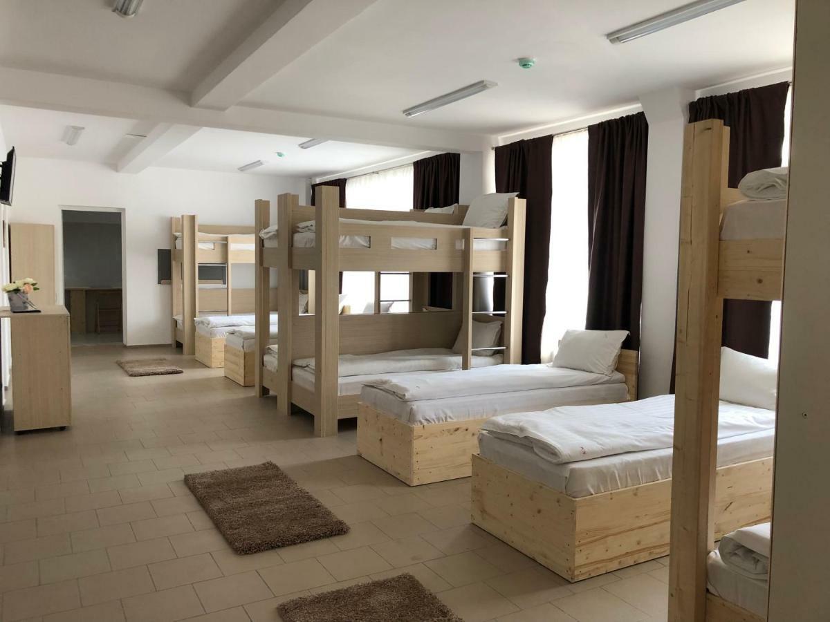 Hotel Nova Residence Popesti-Leordeni Eksteriør billede